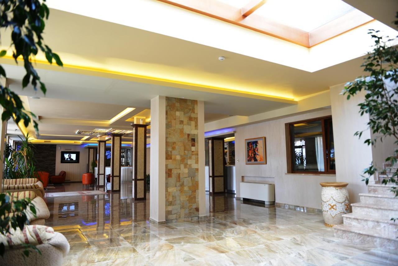 National Palace Wine & Spa Hotel Сливен Экстерьер фото